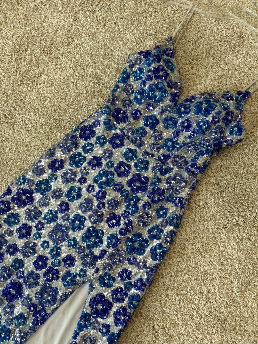 Blue Purple Prom Dress B. Smart Women’s Size 5/6 Sequin Prom Dress